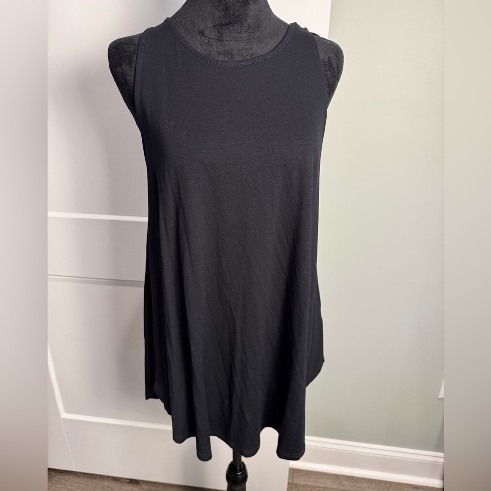 NWT Eileen Fisher Black scoop neck sleeveless tunic Tank Top lightweight viscose